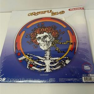 Jigsaw Puzzle Grateful Dead Skull & Roses Record Disc 450-Piece by Aquarius NEW